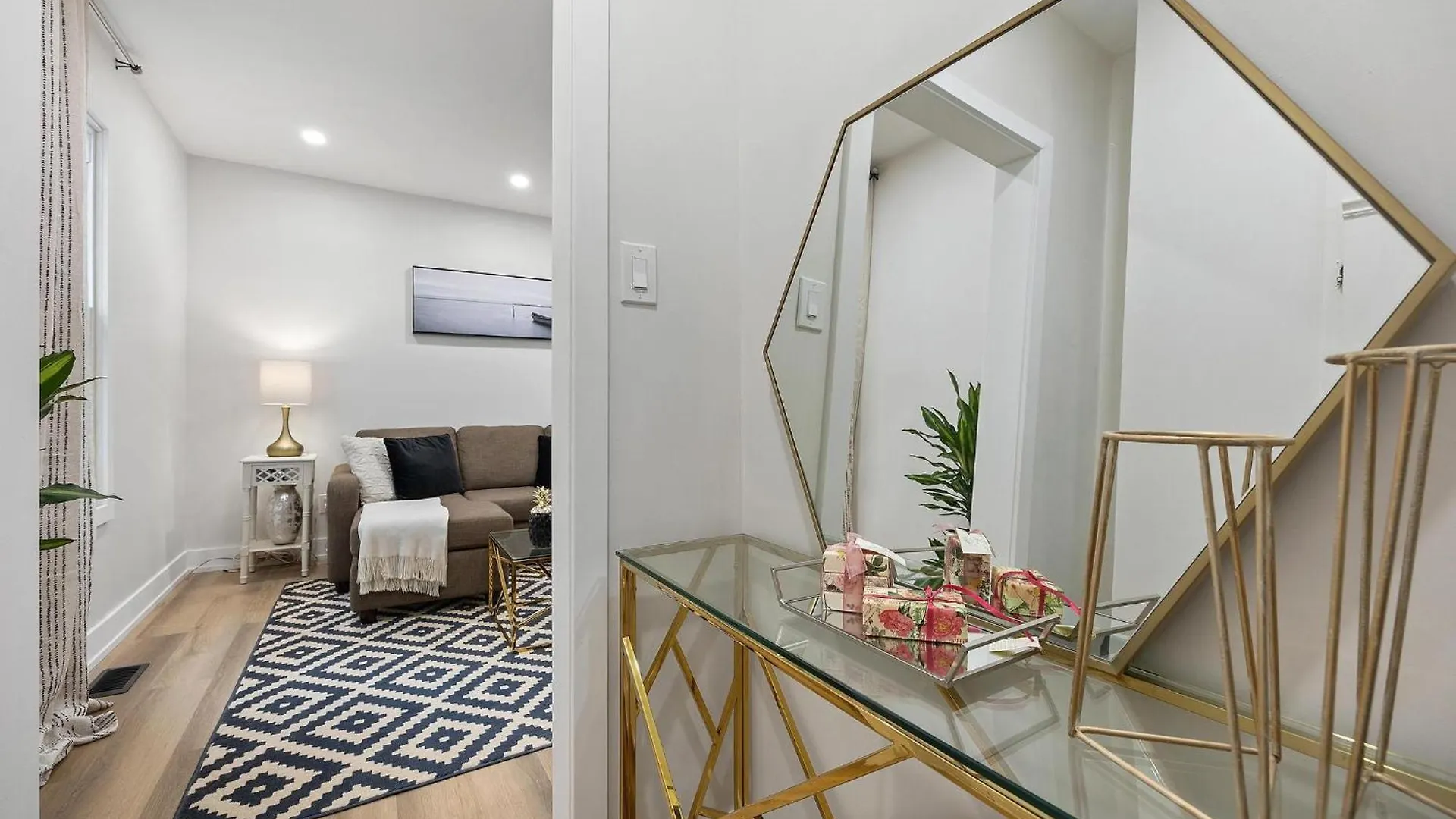 多伦多Private House With Parking & Steps To Subway公寓 加拿大
